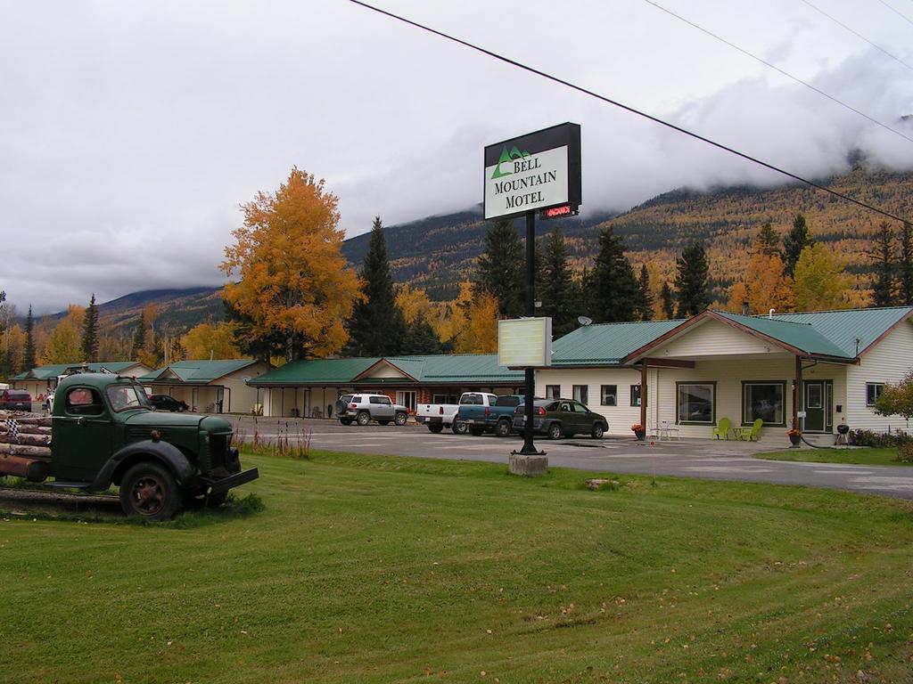 Bell Mountain Motel Mcbride 外观 照片