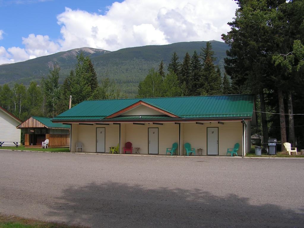 Bell Mountain Motel Mcbride 外观 照片