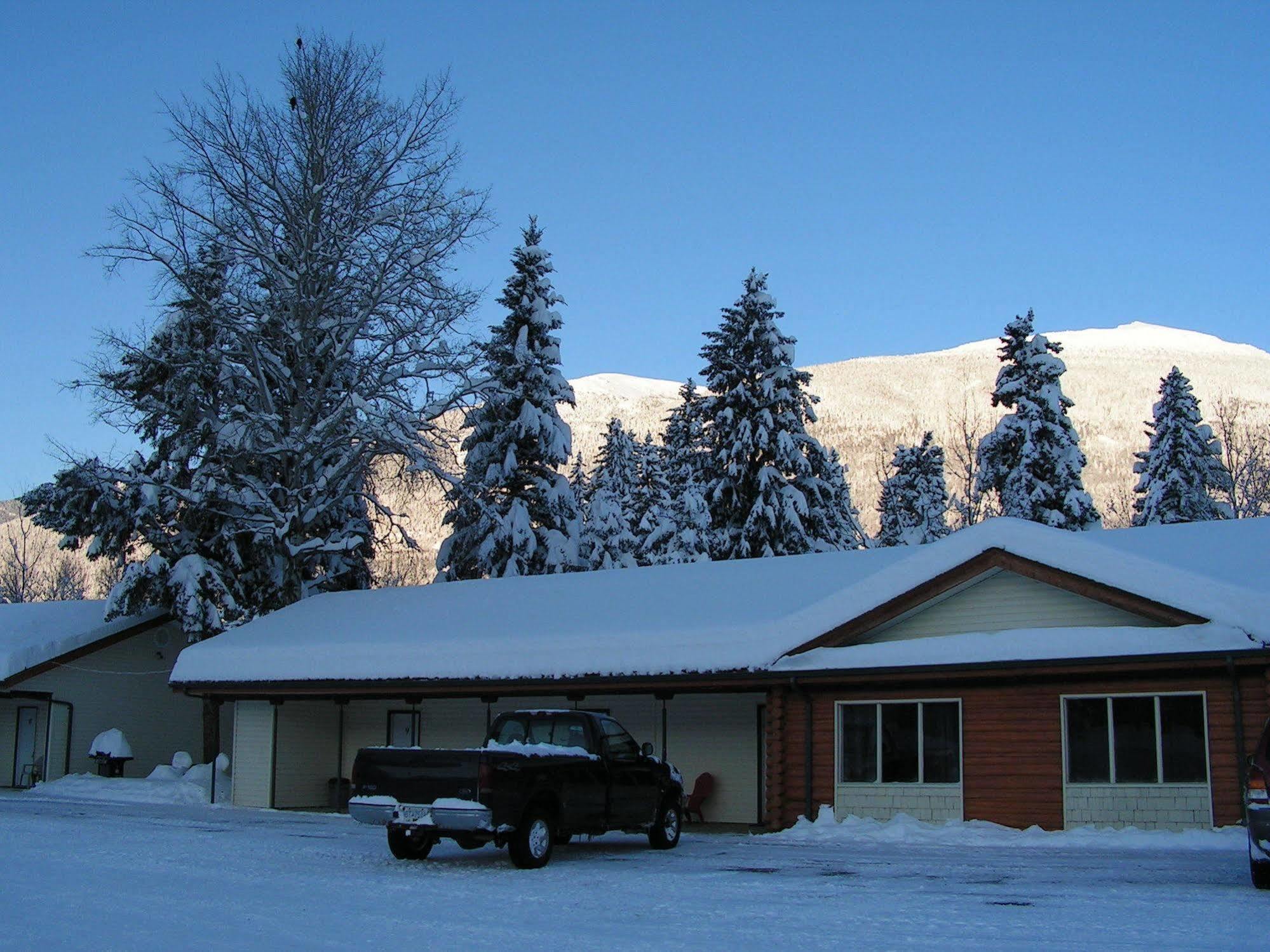 Bell Mountain Motel Mcbride 外观 照片