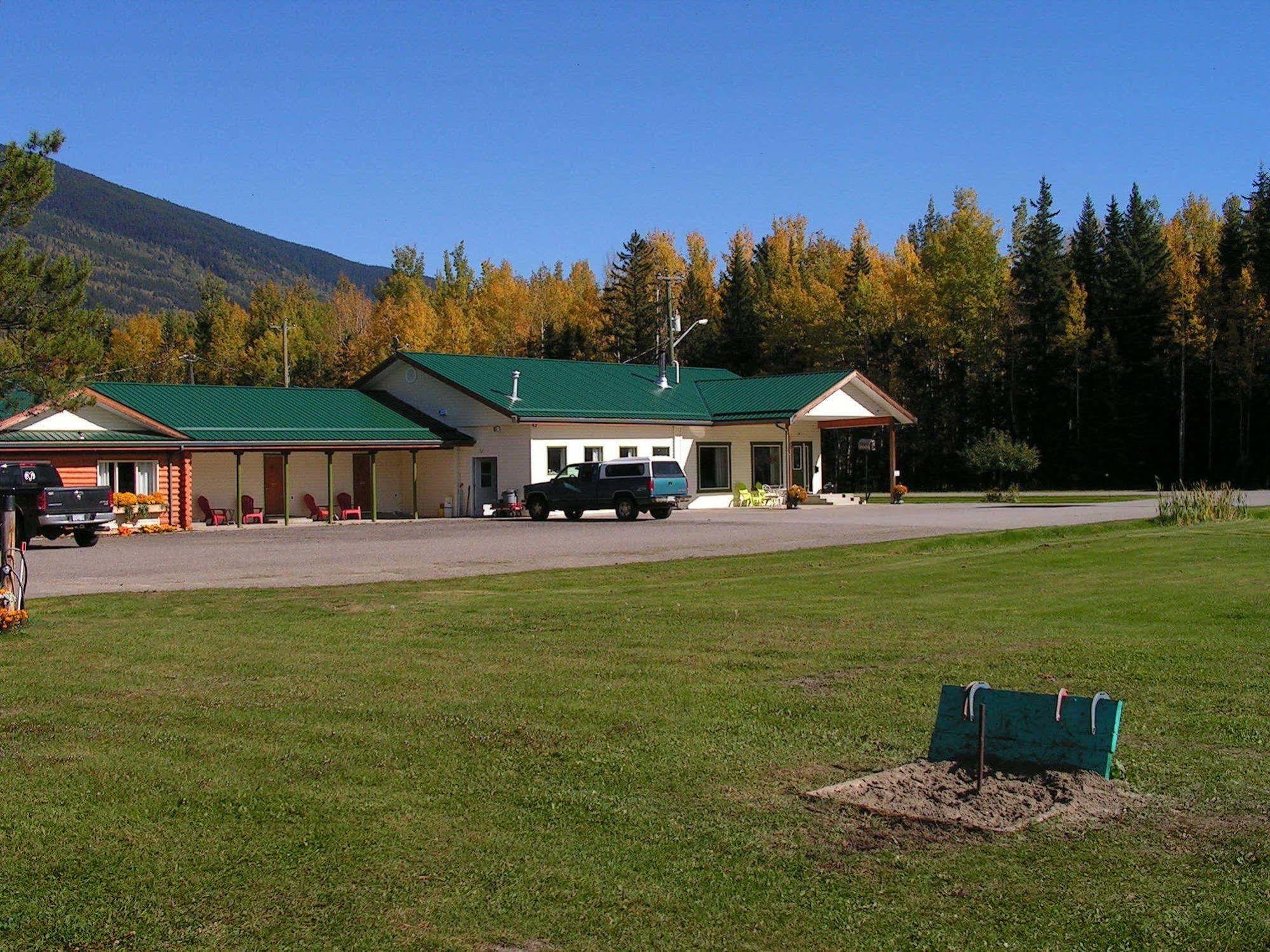 Bell Mountain Motel Mcbride 外观 照片